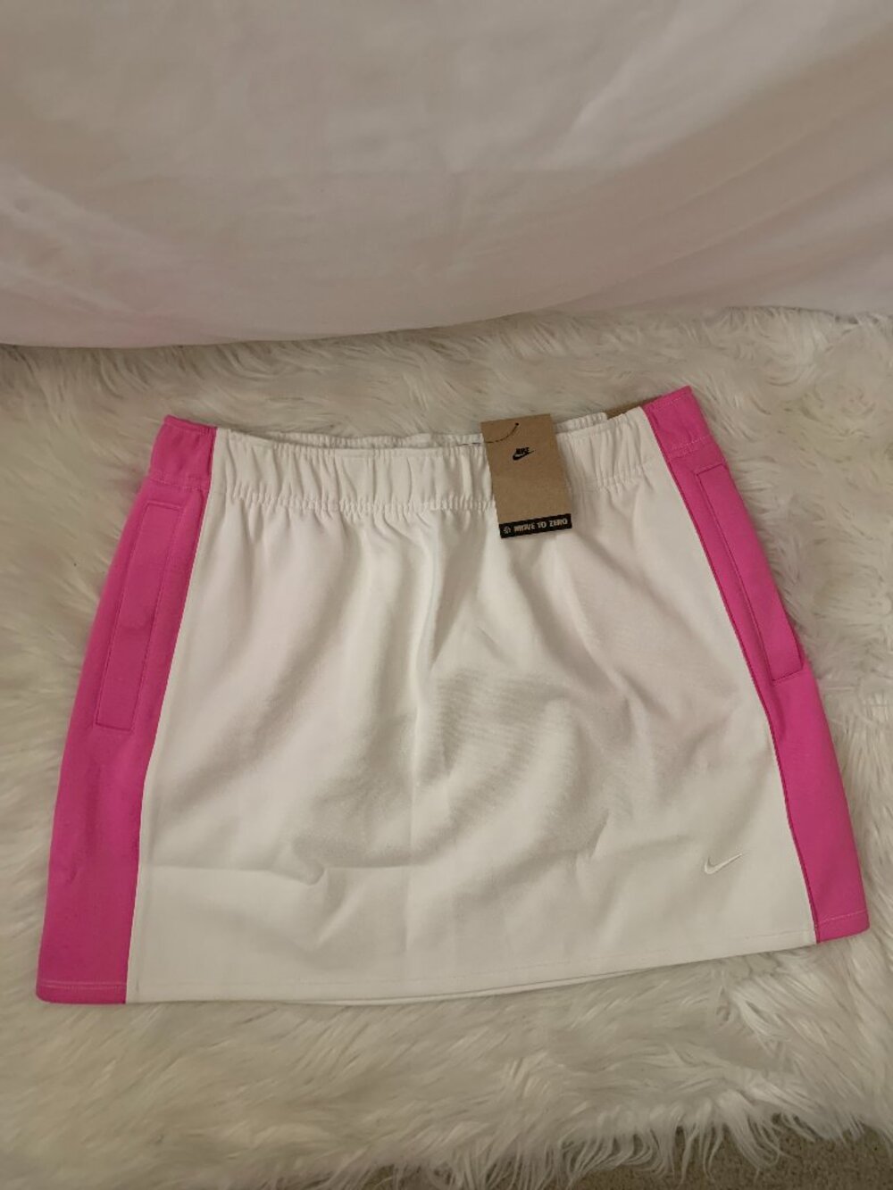 NIKE SPORTSWEAR Windrunner Knit Skirt in Sail/Playful Pink Sz LARGE